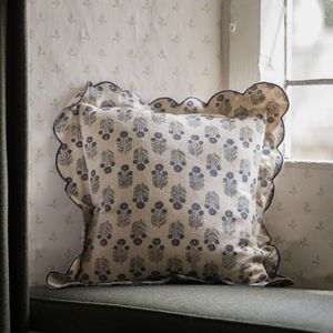 Hovedbilde Hel pute Scallop Blockprint - Denim 40*40cm