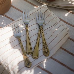 Hovedbilde Sett med 4 kakegafler – antikk ...