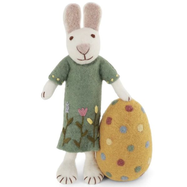 Hvit kanin med grønn kjole og egg -27cm